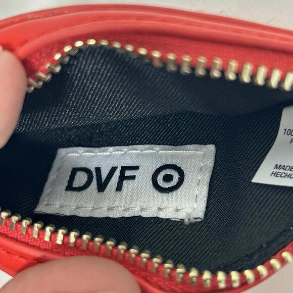 Diane Von Furstenberg DVF Target Red Lips Cute Coin Pouch Limited IN HAND - NWT - Picture 8 of 9